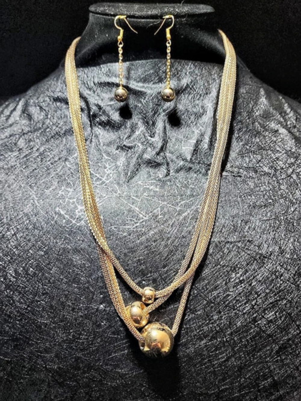 Gold-Tone Layered Necklace & Earrings.